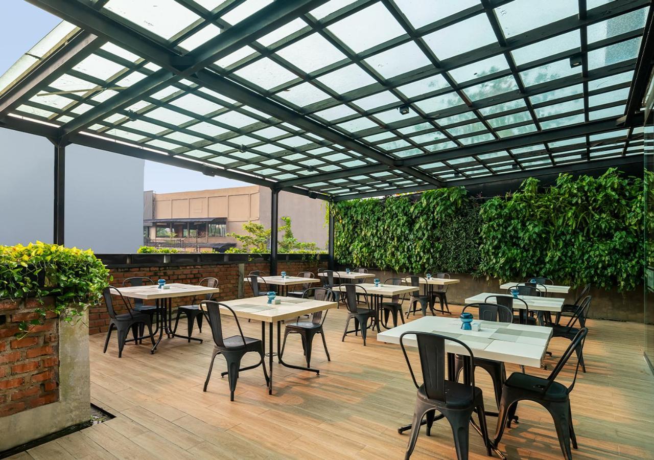 Prime Park Hotel & Convention Pekanbaru Extérieur photo