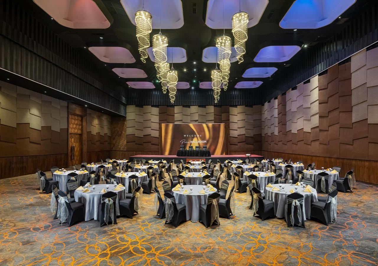 Prime Park Hotel & Convention Pekanbaru Extérieur photo