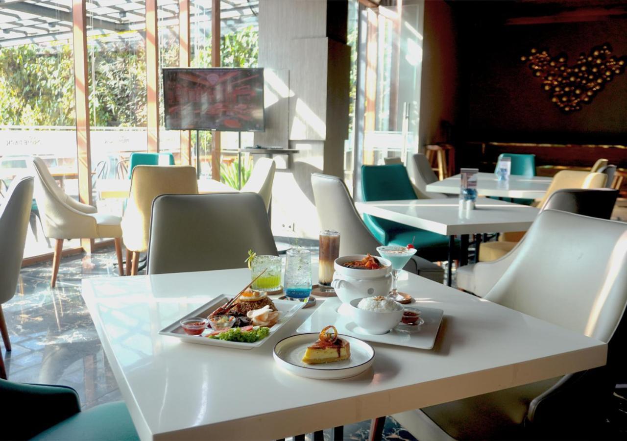 Prime Park Hotel & Convention Pekanbaru Extérieur photo