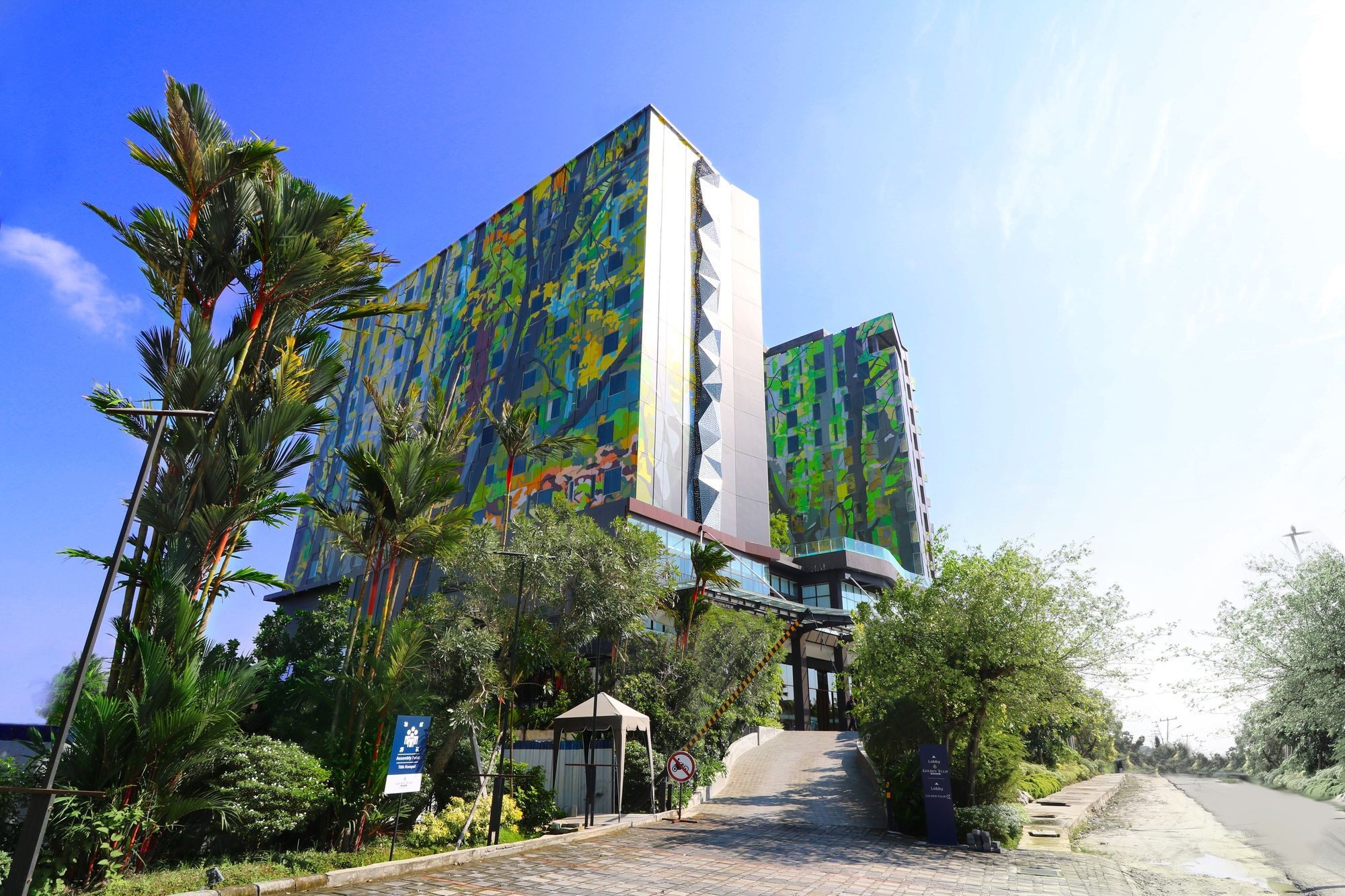 Prime Park Hotel & Convention Pekanbaru Extérieur photo