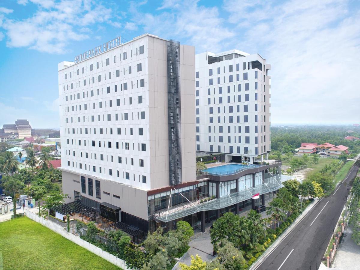 Prime Park Hotel & Convention Pekanbaru Extérieur photo
